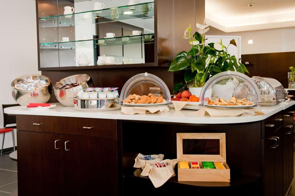 Hotel Rivarolo Ривароло-Канавезе Ресторан фото